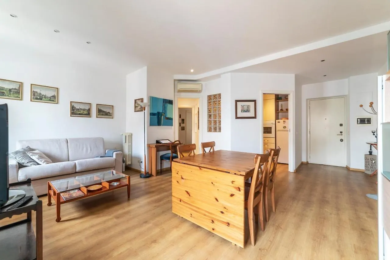 Sunny Apartment Piramide Roma Italia