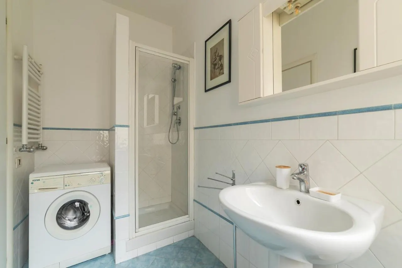 Sunny Apartment Piramide Roma